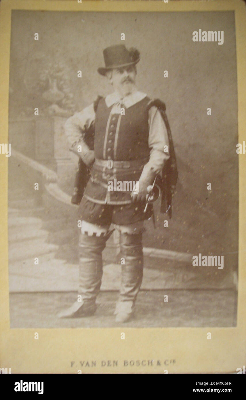 . Français : Photo dédicacée de Gally à Ismaël, vers 1880 . circa 1880. XIXe siècle photographers 384 M. Gally recto Stock Photo