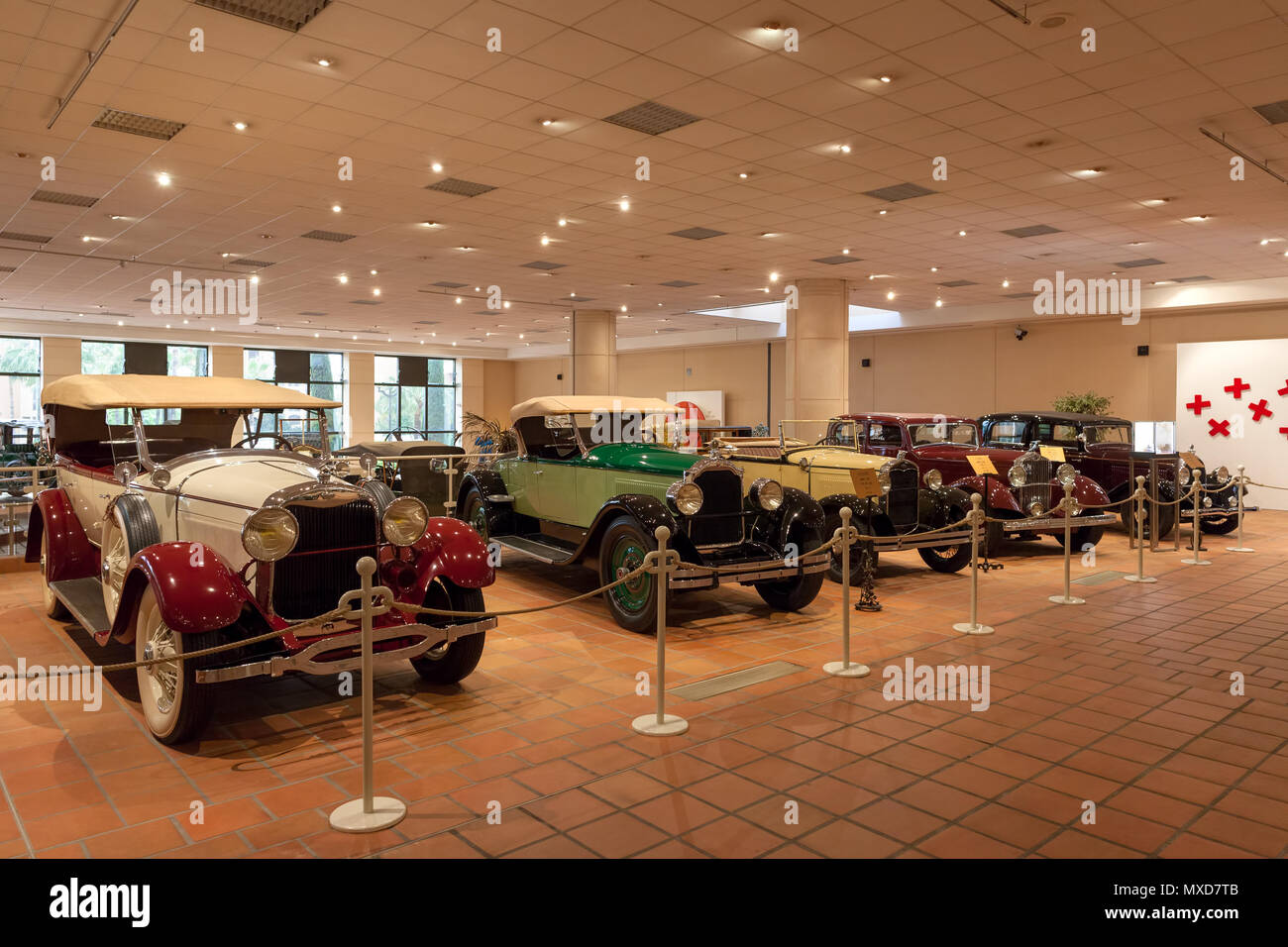 Vintage car collection hi-res stock photography and images - Alamy