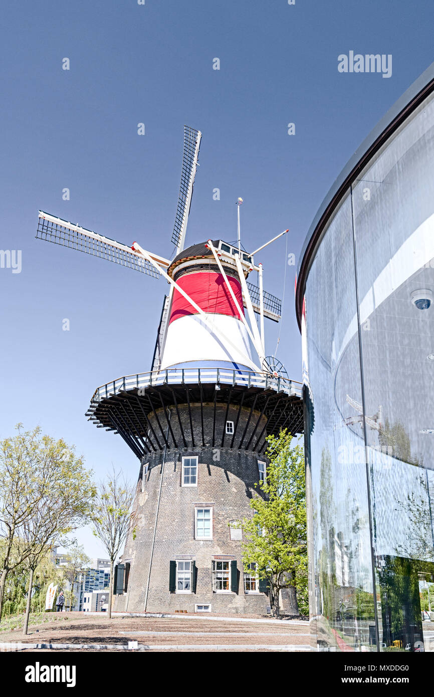 Logo of the Dutch Football Association Koninklijke Niederlandse Voetbal  Bond KNVB and the National team - Netherlands Stock Photo - Alamy