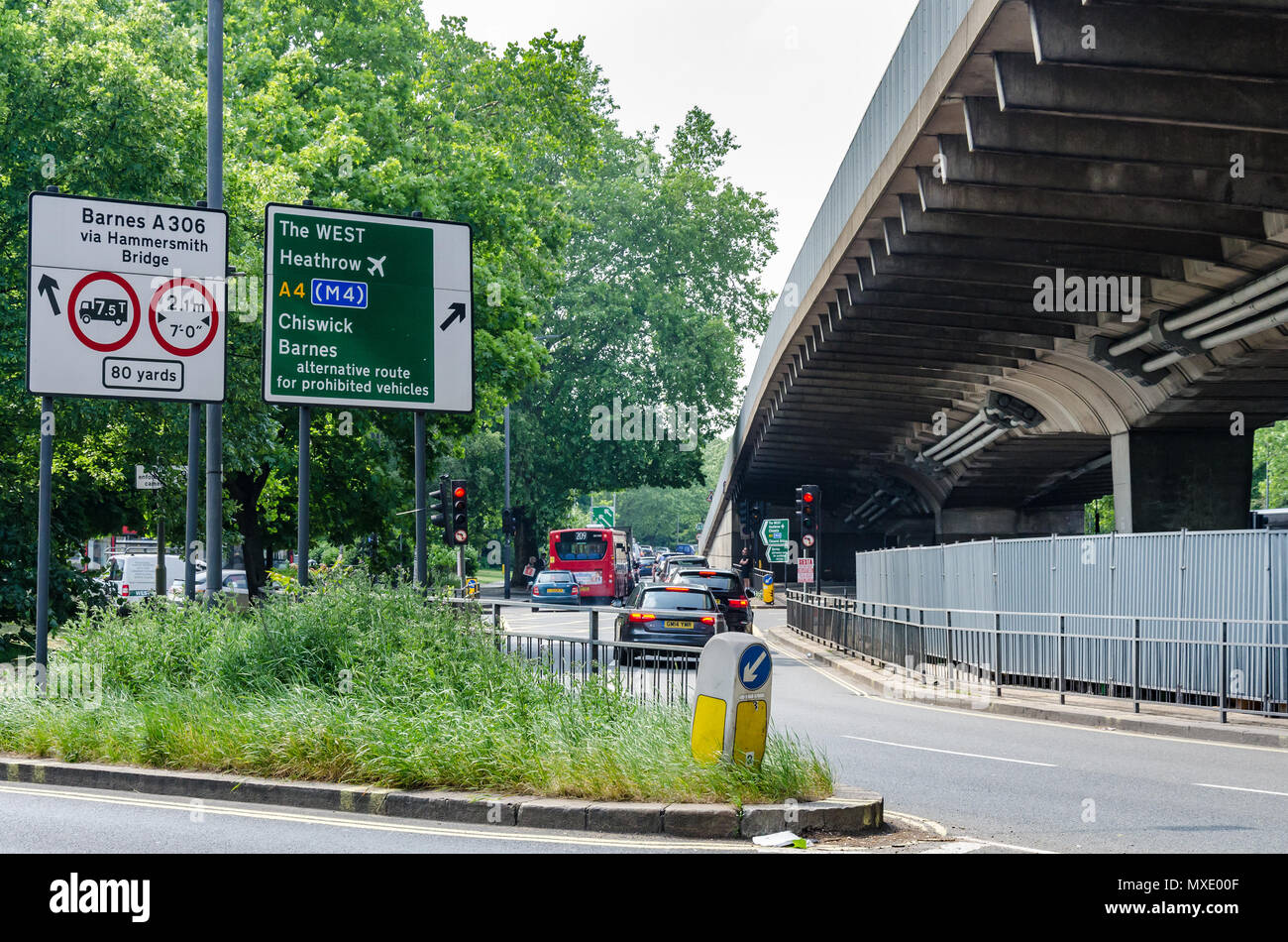 Hammersmith flyover hires stock photography and images Alamy