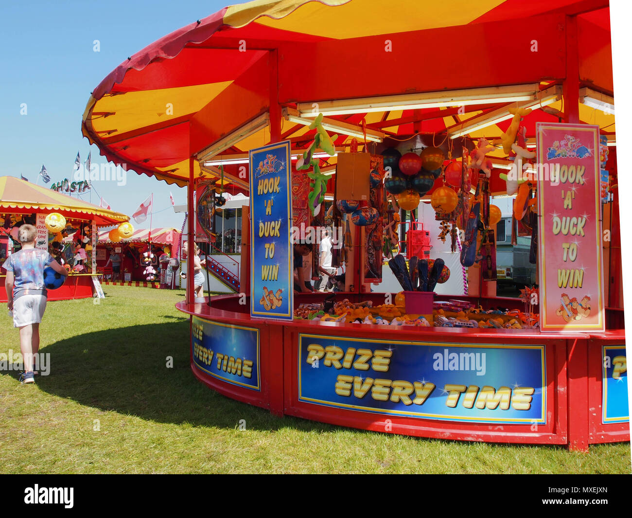 Fun fair funfair carnival amusement park hires stock photography and