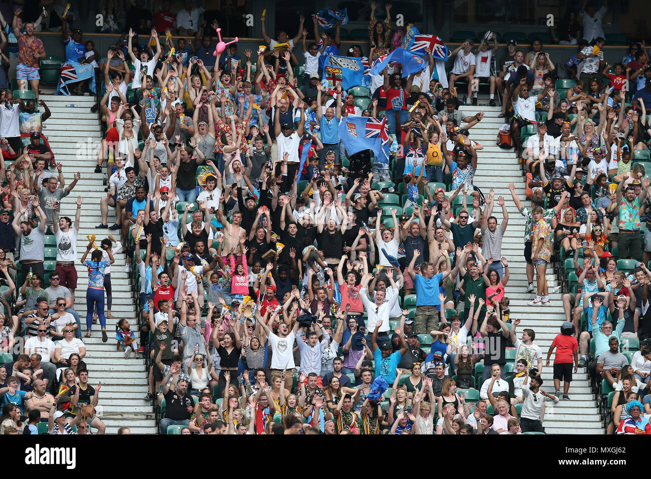Twickenham, London, UK. 3rd Jun, 2018. Rugby fans . HSBC World rugby sevens series 2018 , London, Twickenham Stadium , day 2 on Sunday 3rd June 2018.  this image may only be used for Editorial purposes. Editorial use only,  pic by Andrew Orchard//Andrew Orchard sports photography/Alamy Live news Stock Photo