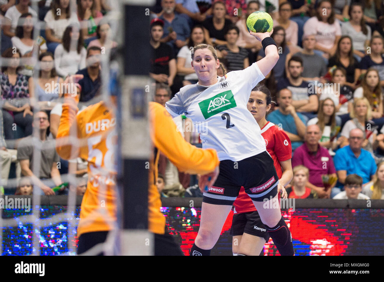 Marlene ZAPF (GER) throws on the goal, action, fight for the ball, throw, handball women's European Championship qualification, Group 6, Germany (GER) - Turkey (TUR) 40:17, on 02.06.2018 in Gummersbach / Germany , | usage worldwide Stock Photo
