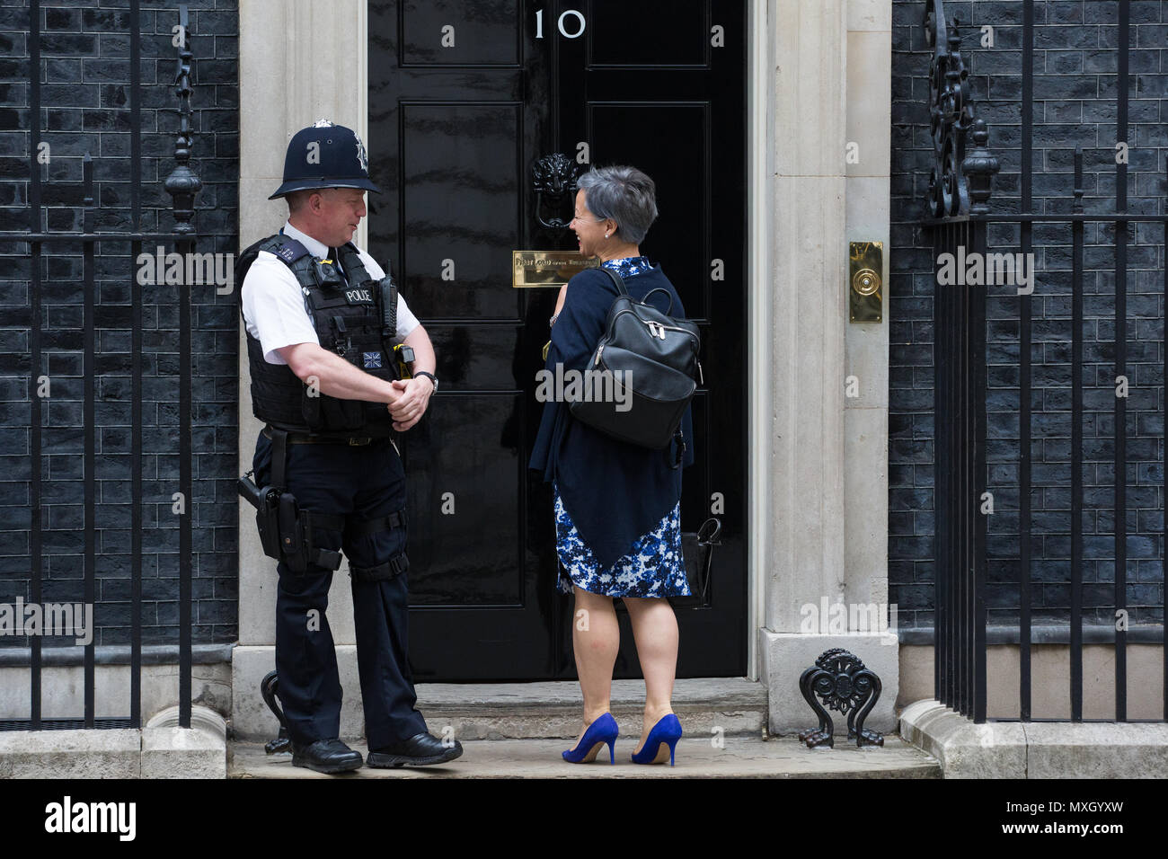 London, UK. 4th June, 2018. Leaders of some of the UK's largest businesses arrive at 10 Downing Street for a Business Advisory Council meeting during which Prime Minister Theresa May and Government Ministers are expected to provide them with an update regarding Brexit talks. Credit: Mark Kerrison/Alamy Live News Stock Photo