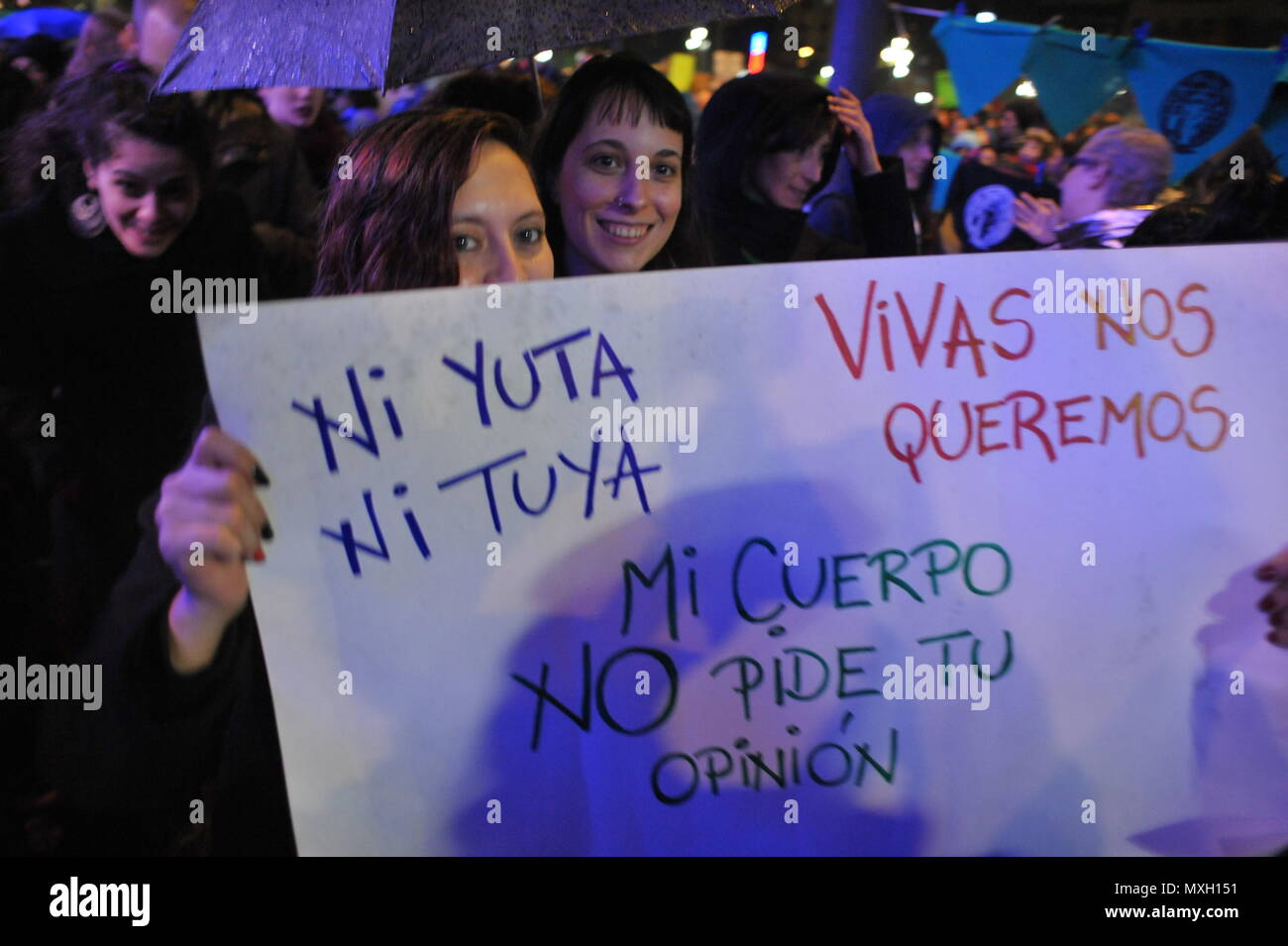 Buenos Aires, Buenos Aires, Argentina. 4th June, 2018. Thousands take part ot the '' Ni una menos'' rally. ''Ni una menos'', Spanish for ''Not one woman less'' is an Argentine feminist movement that started in 2015 after the murder of 14 years old Chiara Paez, and is now spread across several Latin American countries, campaigning against gender violence. Credit: Patricio Murphy/ZUMA Wire/Alamy Live News Stock Photo