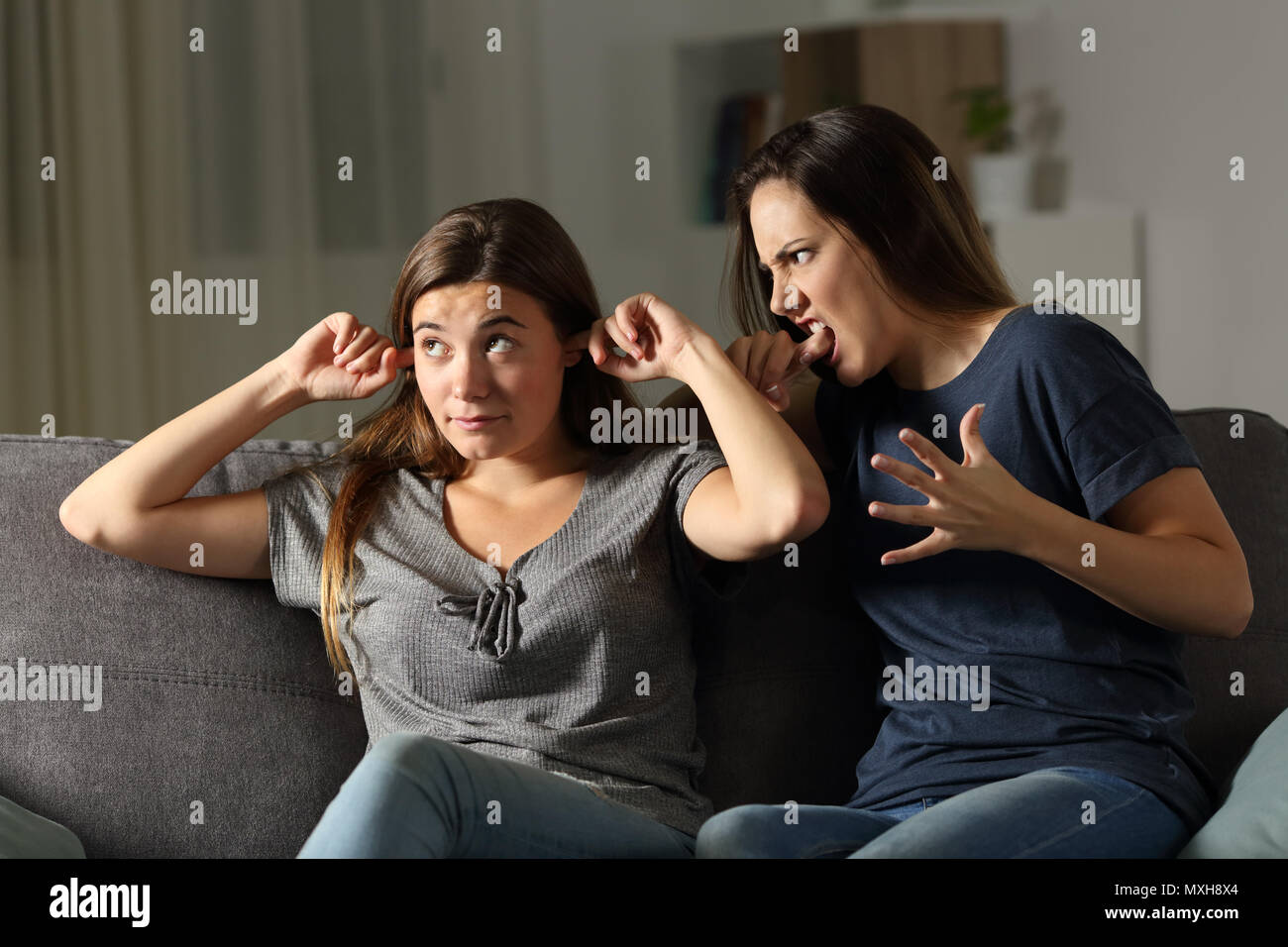 Scolding hi-res stock photography and images - Alamy