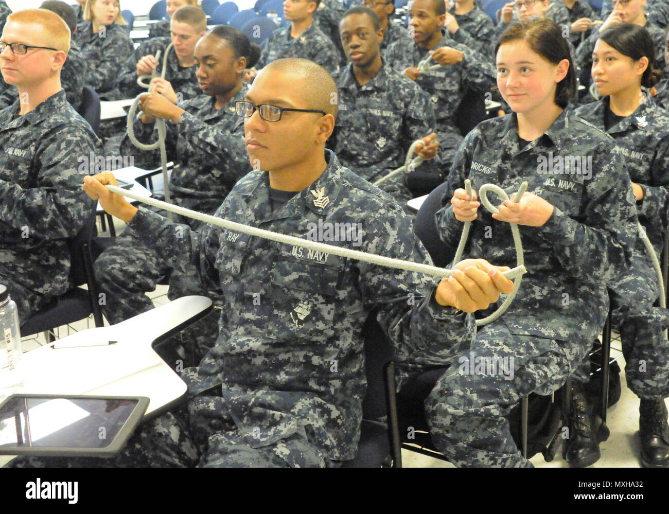 navy boot camp week 4