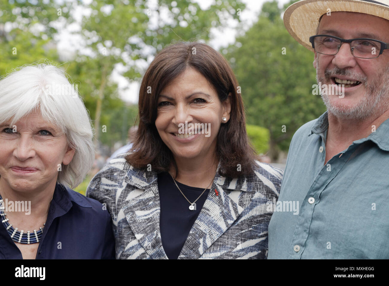 Paris, France. 2 June, 2018. Laurence Tubiana, Anne Hidalgo, Mayor of Paris and Gad Weil, creator of the second edition of BiodiversiTerre. Stock Photo