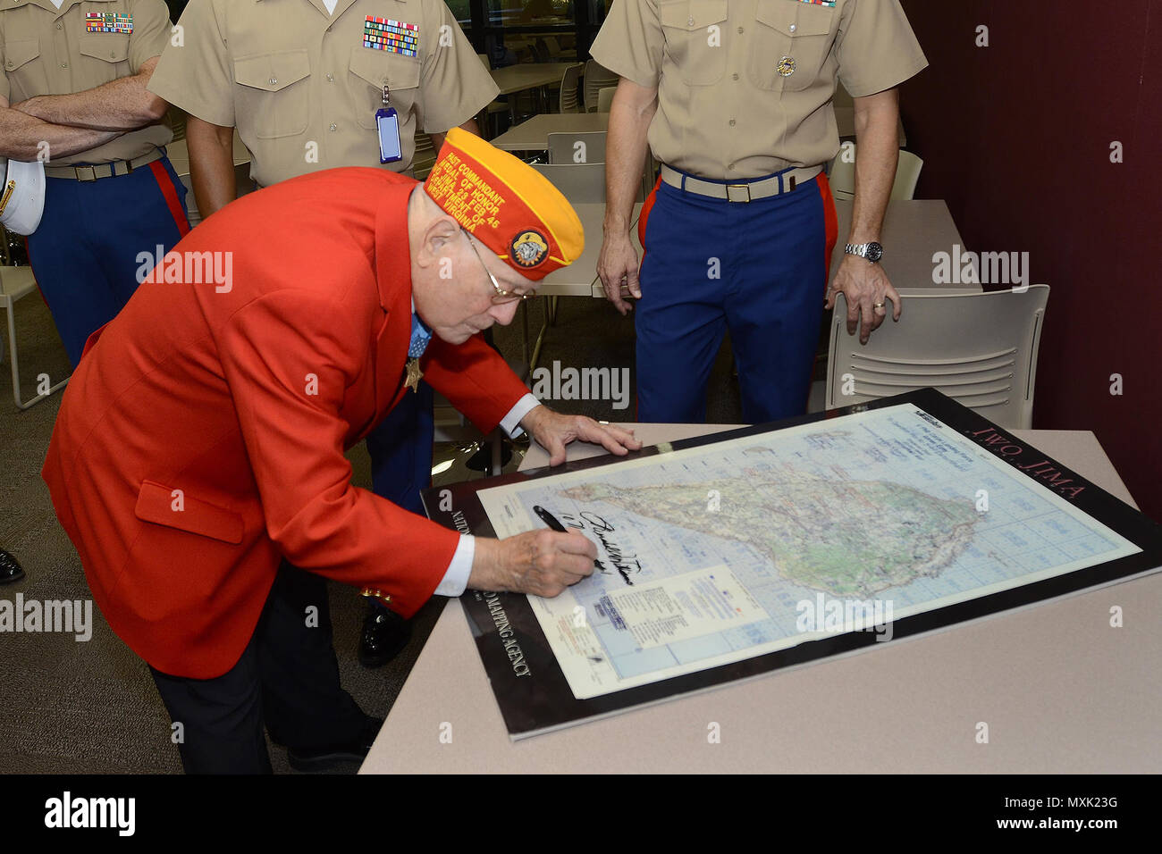 Iwo jima map hi-res stock photography and images - Alamy
