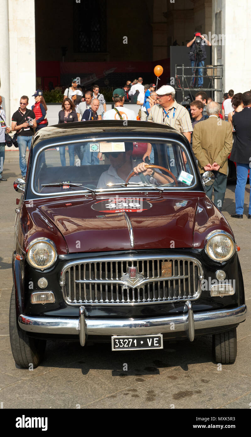 Fiat 1100 103 hi-res stock photography and images - Alamy