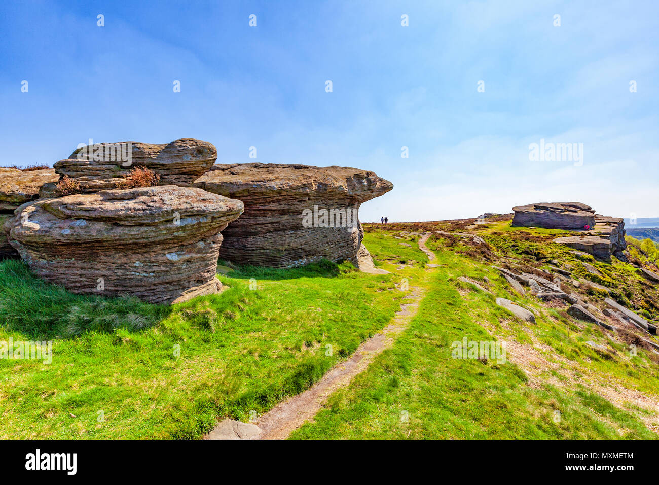 Views over Curbar Edge, Peak District National Park, Derbyshire ...