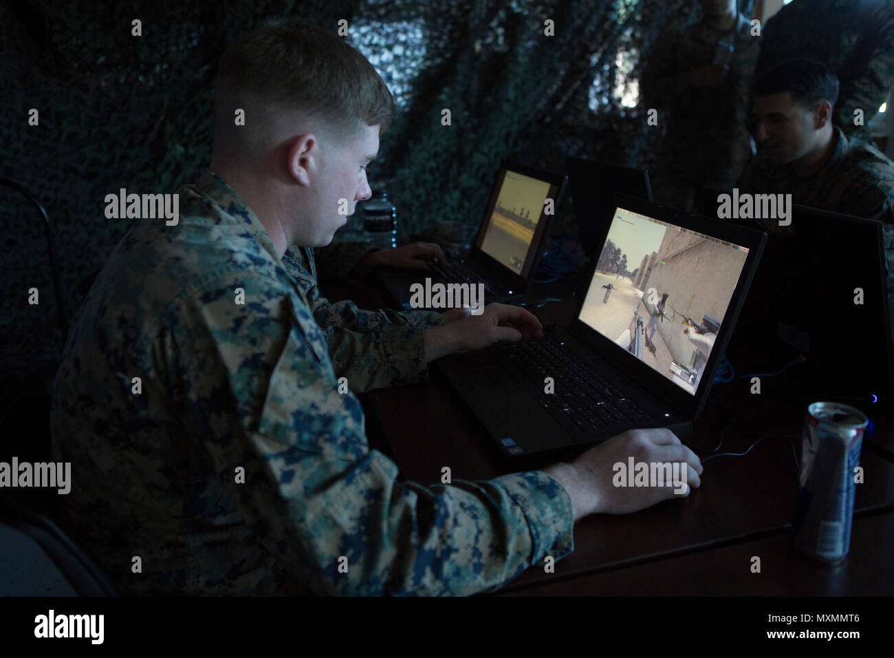 U.S. Marine Corps Sgt. Robert Z. Weaver, infantry Marine, 2nd Battalion, 6th Marine Regiment, 2nd Marine Division (2d MARDIV), utilizes Virtual Battlespace 3 during Spartan Emerging Technology and Innovation Week on Camp Lejeune, N.C., Nov. 17, 2016. The Spartan Emerging Technology and Innovation Week showcases new equipment used to enhance the training of future Marines. (U.S. Marine Corps photo by Lance Cpl. Alexis C. Schneider, 2d MARDIV Combat Camera) Stock Photo
