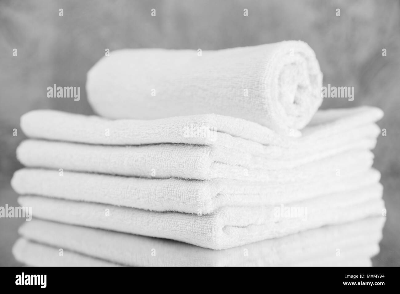 Pile of clean dry white towels Stock Photo Alamy
