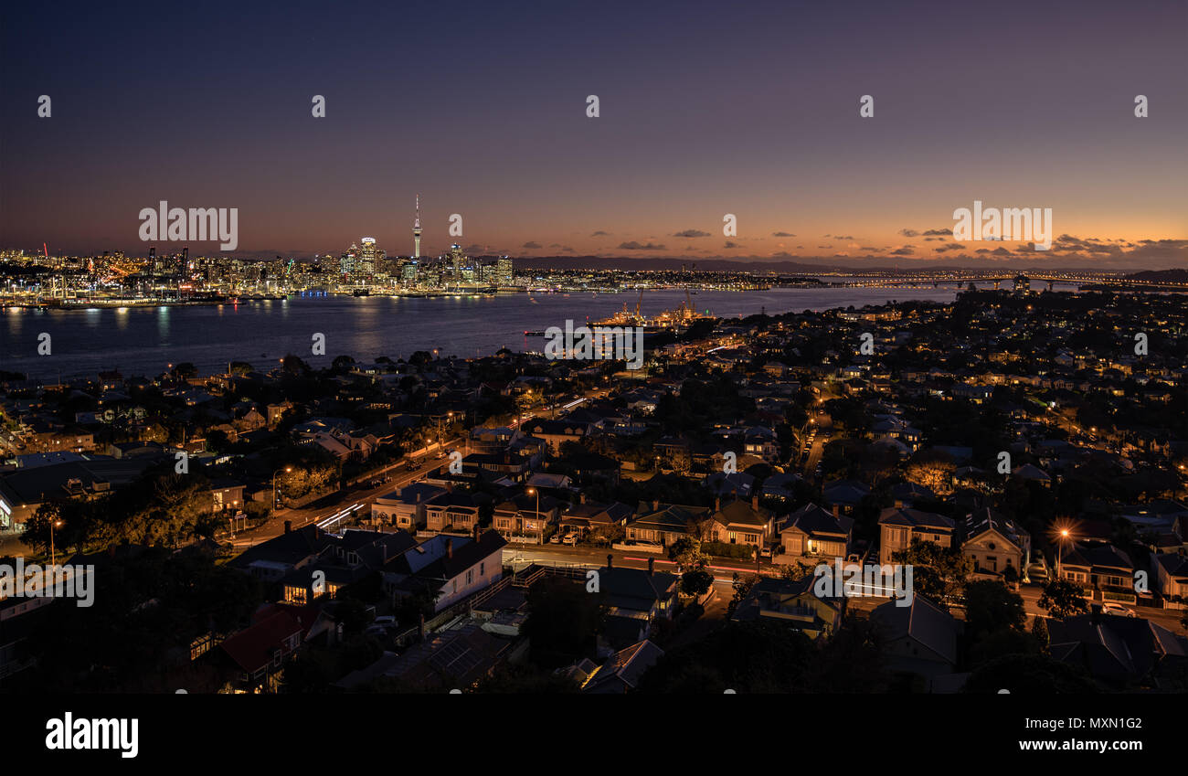 Skyline photo of the biggest city in the New Zealand, Auckland at night Stock Photo