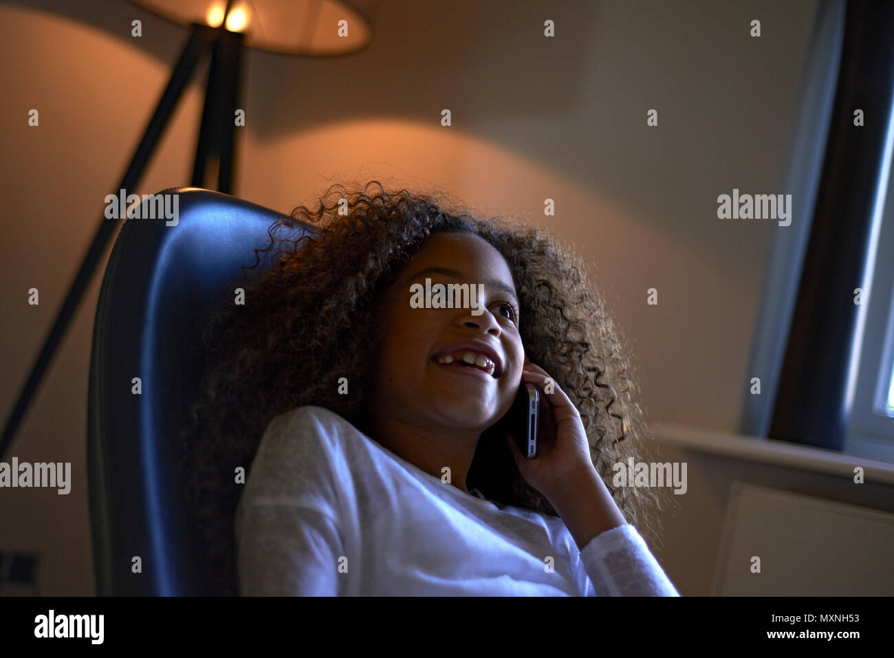 Cute preteen girl long curly hi-res stock photography and images - Alamy