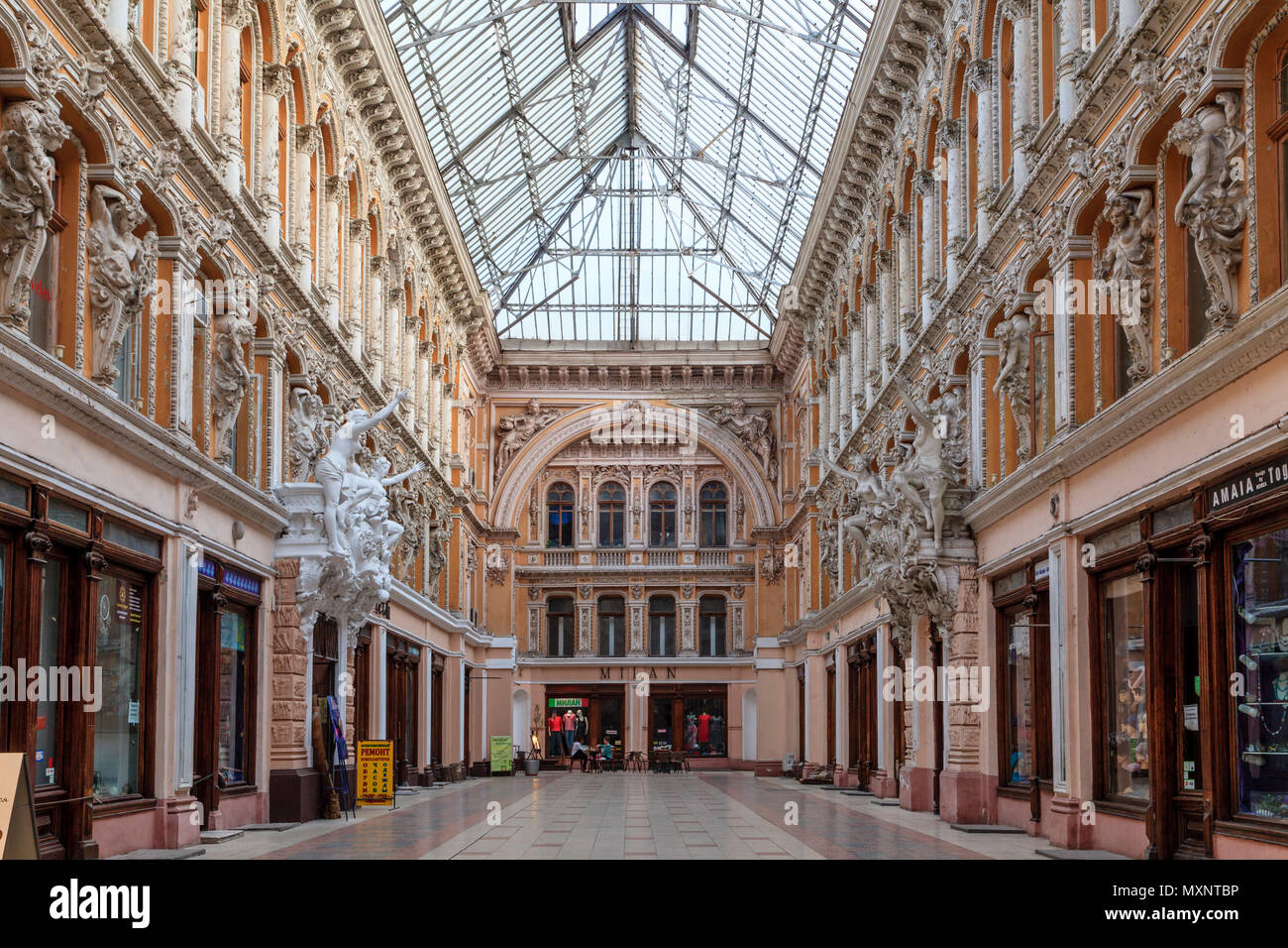 Undercover hires stock photography and images Alamy