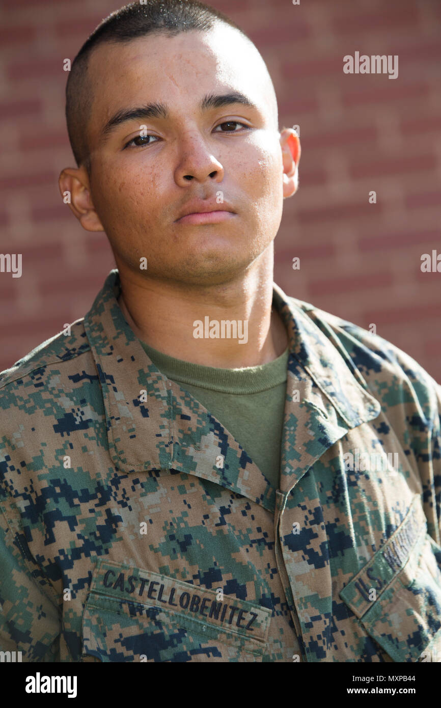 Pvt. Angel G. Castellon Benitez, Platoon 2092, Echo Company, 2nd Recruit Training Battalion, earned U.S. citizenship Dec. 1, 2016, on Parris Island, S.C. Before earning citizenship, applicants must demonstrate knowledge of the English language and American government, show good moral character and take the Oath of Allegiance to the U.S. Constitution. Castellon Benitez, from Queens, N.Y., originally from El Salvador, is scheduled to graduate Dec. 2, 2016. (Photo by Lance Cpl. Aaron Bolser) Stock Photo