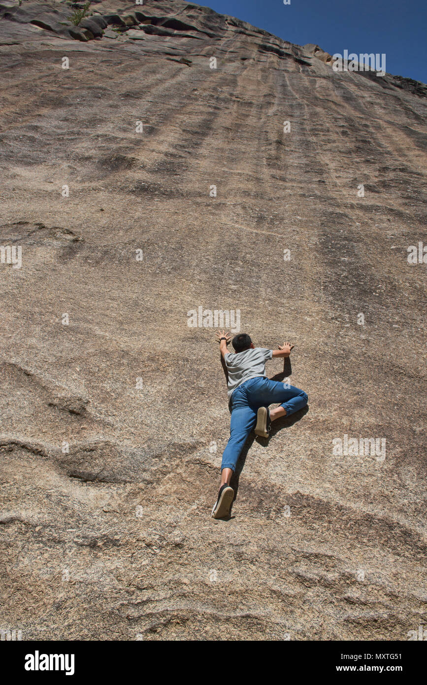 Climbing the granite, Keketuohai National Park, Xinjiang, China Stock Photo Alamy