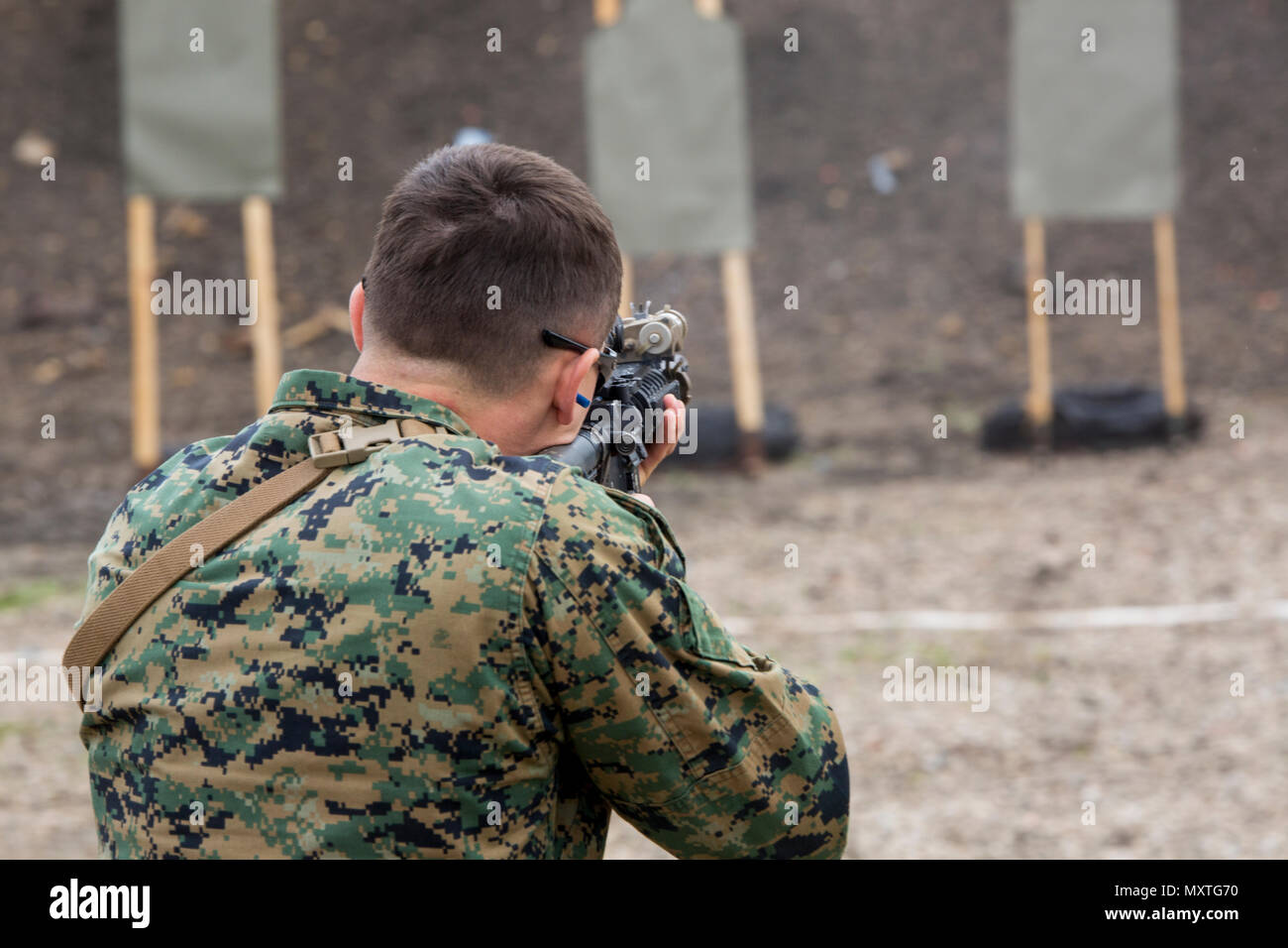 Rifle range halt hi-res stock photography and images - Alamy