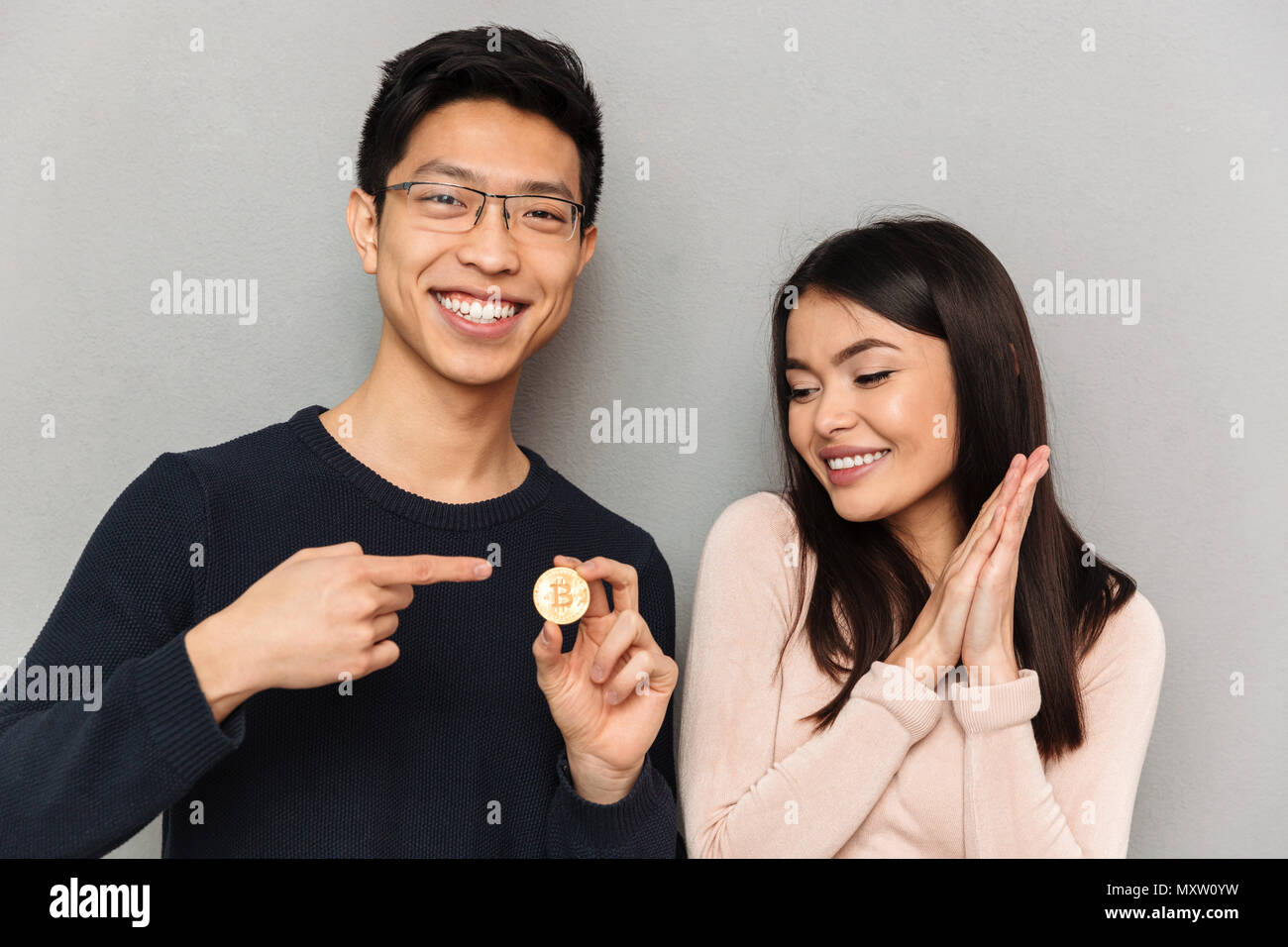 Lady bitcoin hi-res stock photography and images - Alamy