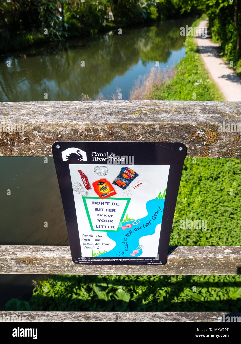 Greenham Mill Footbridge, Newbury, River Kennet, Berkshire, England, UK, GB. Stock Photo