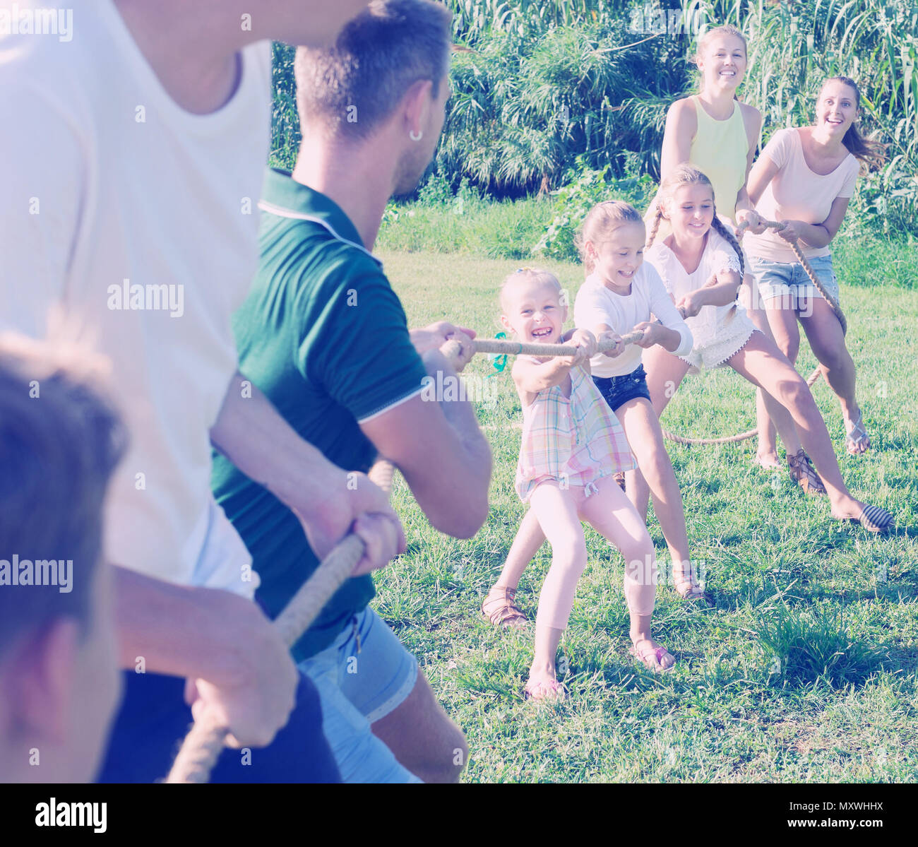 Tugging war hi-res stock photography and images - Alamy