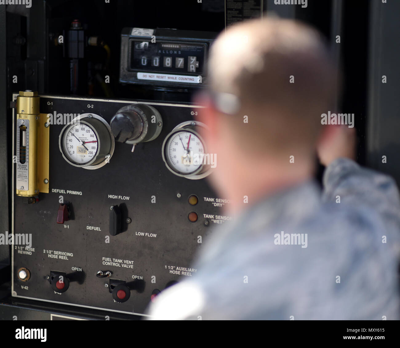 325th lrs hi-res stock photography and images - Alamy