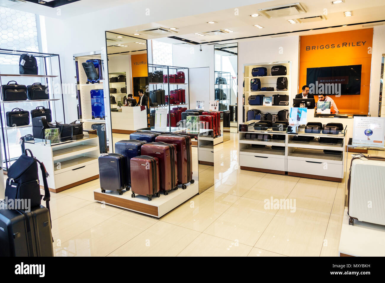 Briggs and sales riley outlet store