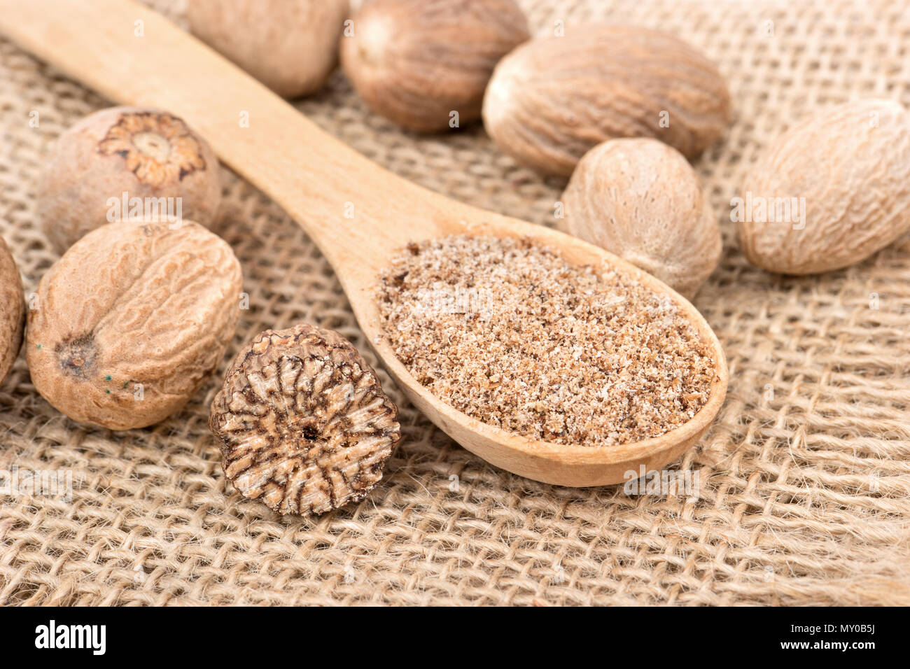 Cut in half nutmeg hires stock photography and images Alamy