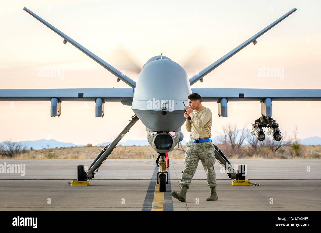 Holloman air force base hires stock photography and images Alamy