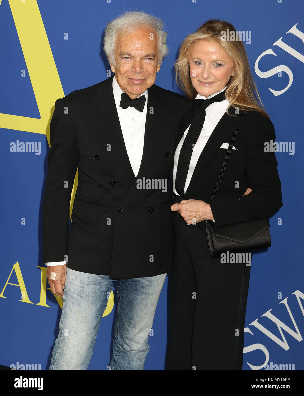 New York City, New York, USA. 4th June, 2018. Designer RALPH LAUREN and his  wife RICKY LAUREN attend the 2018 CFDA Fashion Awards held at the Brooklyn  Museum. Credit: Nancy Kaszerman/ZUMA Wire/Alamy