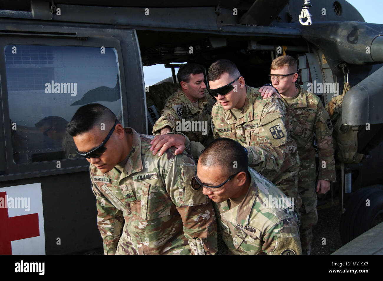 U s military medical personnel carry hi-res stock photography and ...