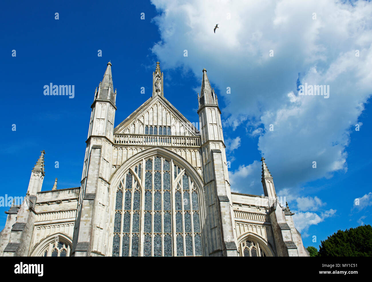Winchester cathedral facade hi-res stock photography and images - Alamy