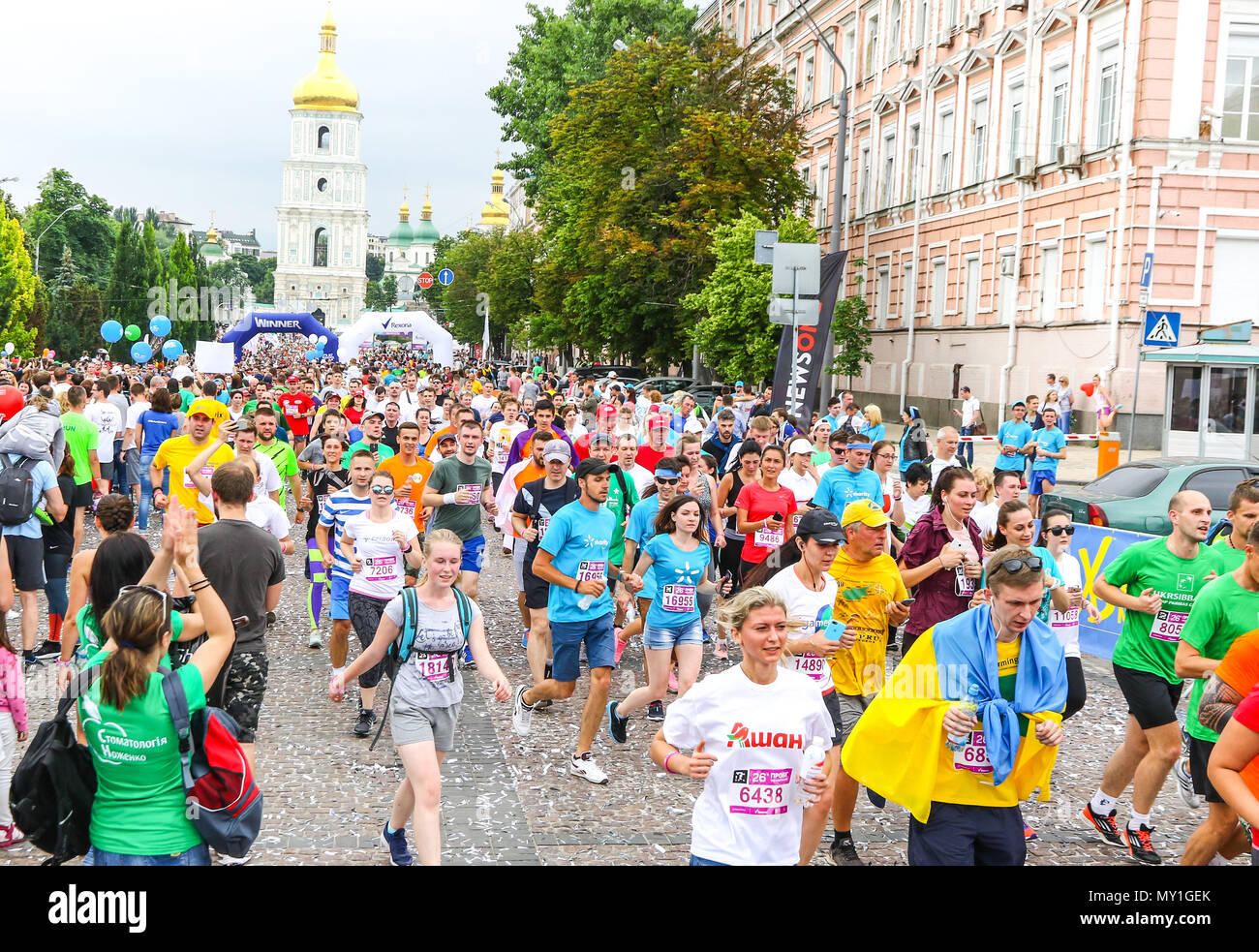 Kyiv Ukraine June 3 2018 Athletes And Amateurs Run On The Streets During The 26th Kyiv Chestnut Charity Run 2018 Kyiv Ukraine June 3 2018 Athletes And Amateurs Run On The Streets During The 26th Kyiv Chestnut Charity Run 2018