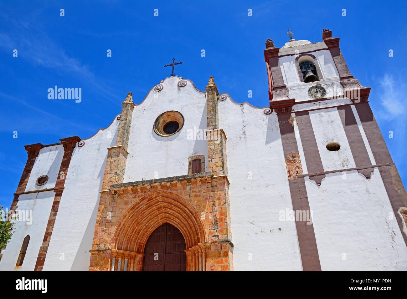 View of the Gothic cathedral (Igreja da Misericordia) in the town centre, Silves, Portugal, Europe. Stock Photo