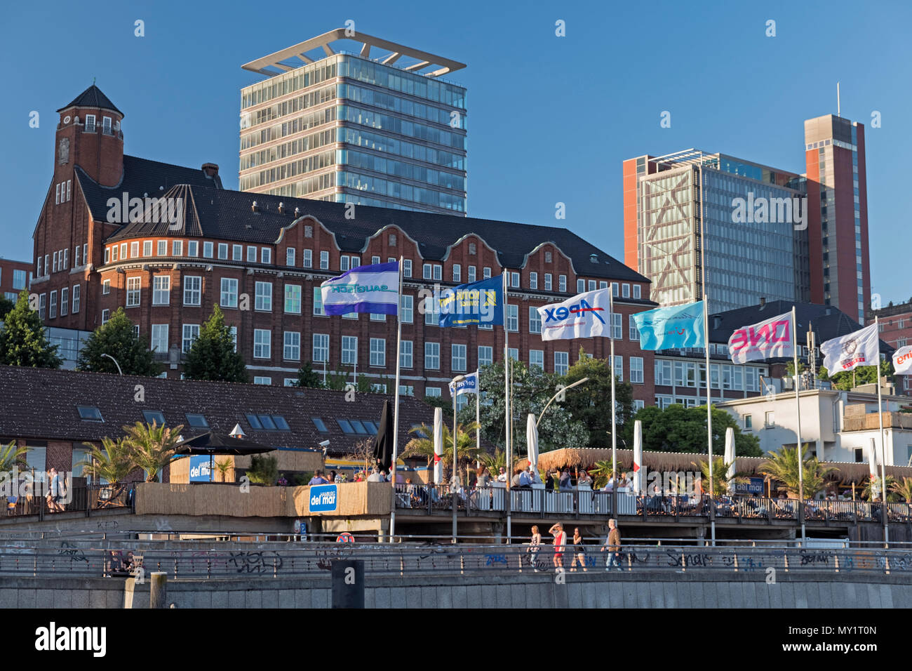 Del Mar Beach Bar Landungsbrücken St. Pauli Hamburg Germany Stock Photo