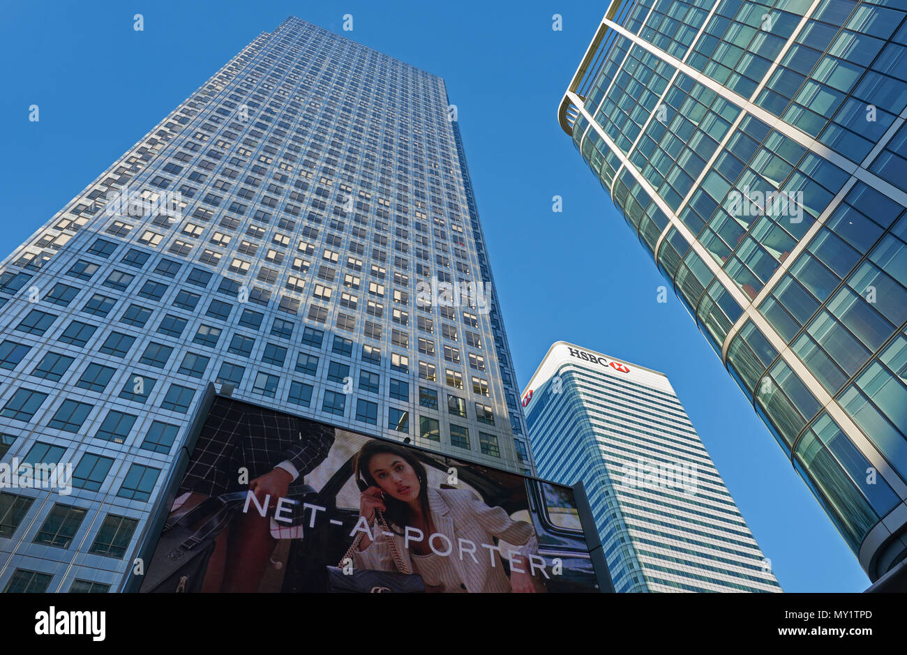 Canary Wharf Hsbc High Resolution Stock Photography and Images - Alamy