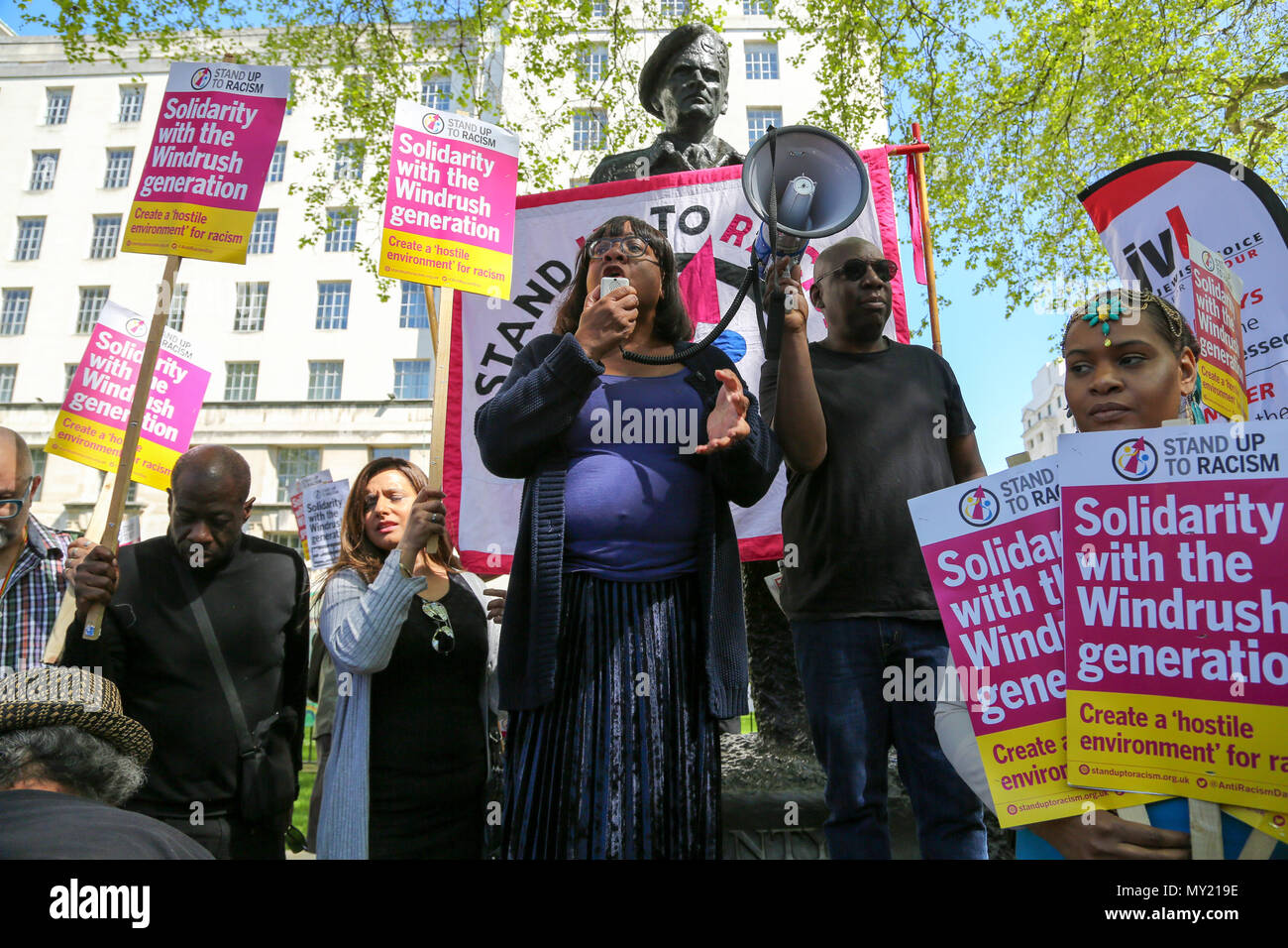 Including diane abbott hi-res stock photography and images - Alamy