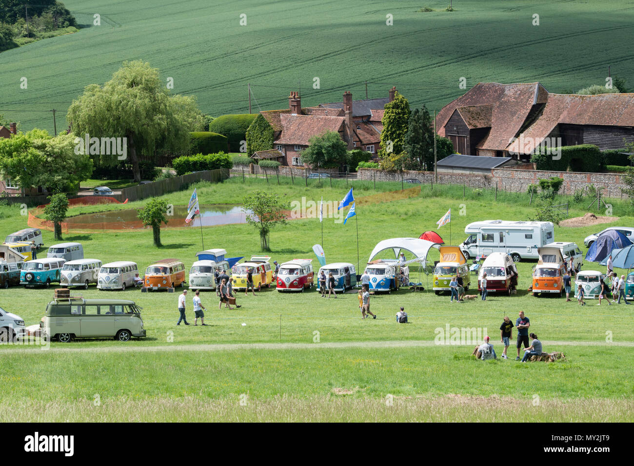 Line of VW Volkswagen camper vans at a VW show. Stonor Park ...