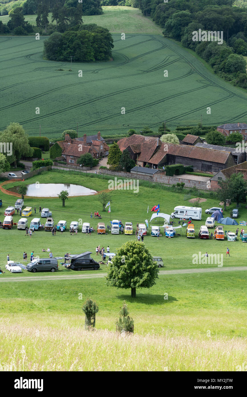 Line of VW Volkswagen camper vans at a VW show. Stonor Park ...
