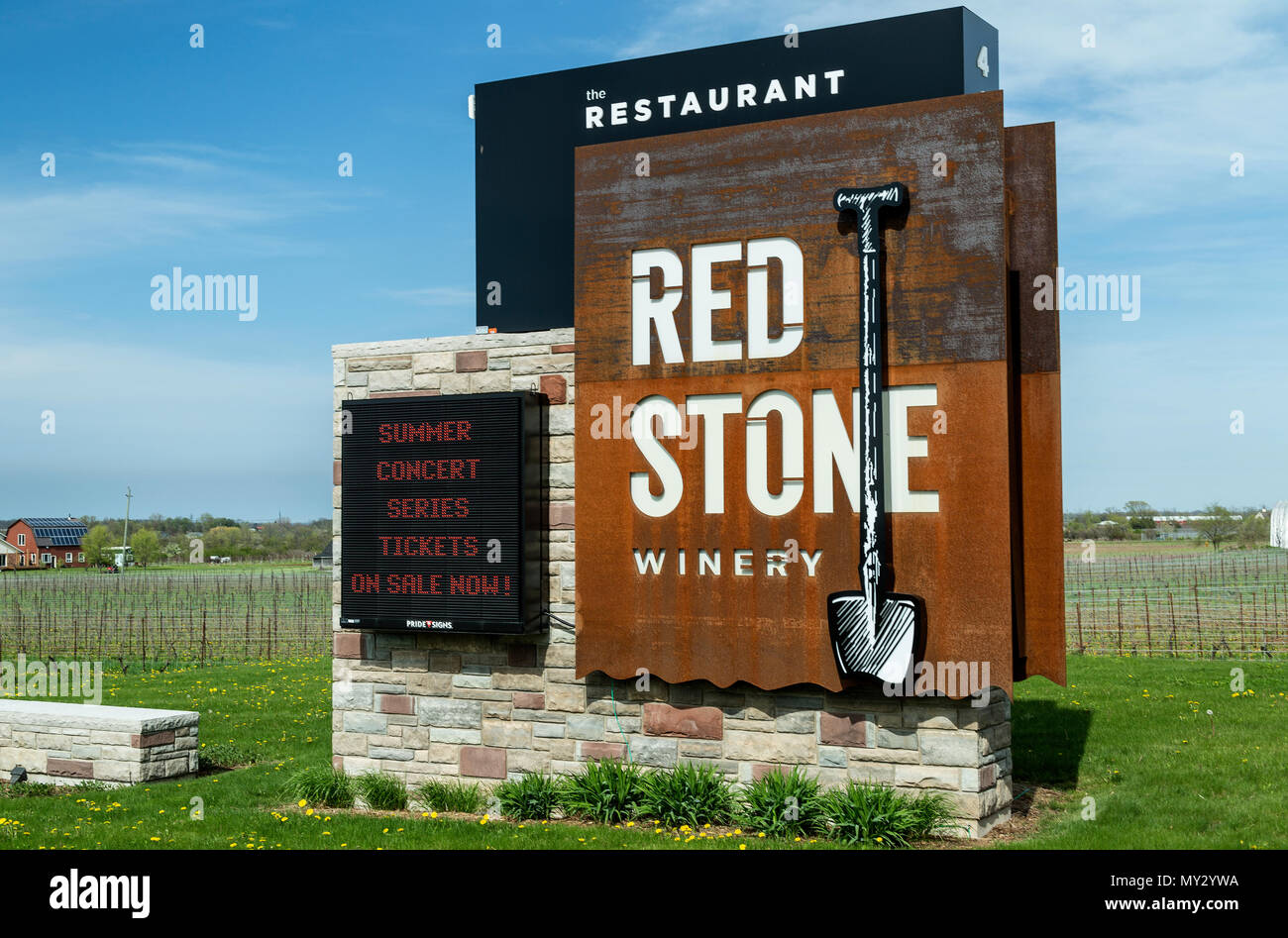 Redstone trail hi-res stock photography and images - Alamy