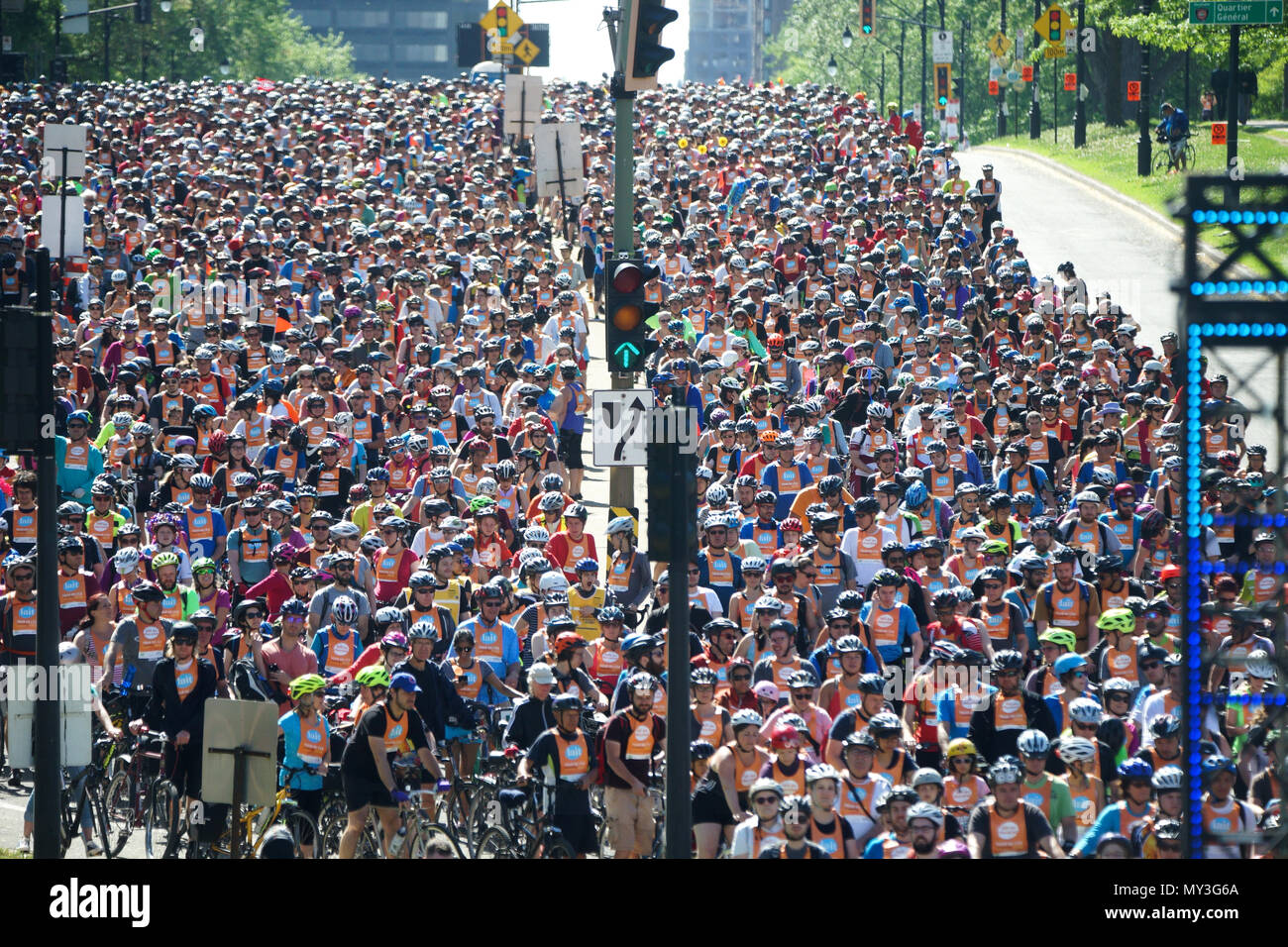 Montreal,Canada,3 June,2018.Over 25,000 cyclists waiting to take part