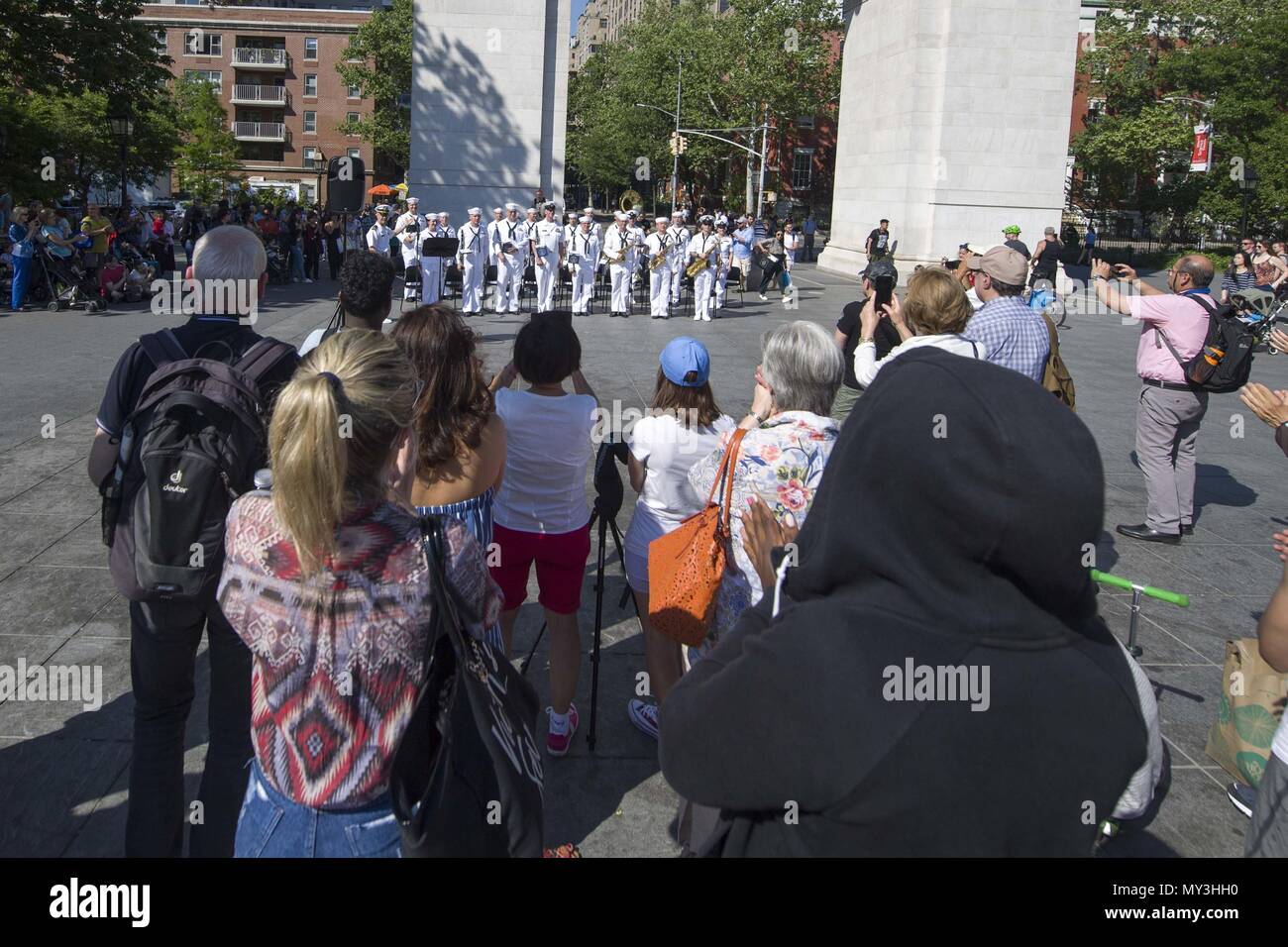 180524-N-BY095-0131 NEW YORK (May 24, 2018) Navy Band Northeast performs at Washington Square Park during Fleet Week New York (FWNY), May 24, 2018. Now in its 30th year FWNY is the city's time-honored celebration of the sea services. It is an unparalleled opportunity for the citizens of New York and the surrounding tri-state area to meet Sailors, Marines and Coast Guardsmen, as well as witness firsthand the latest capabilities of today's maritime services. (U.S. Navy photo by Mass Communication Specialist 3rd Class Maria I. Alvarez/Released). () Stock Photo