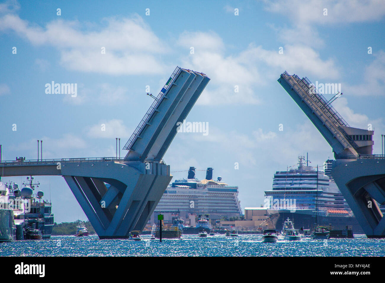 Bridge draw drawbridge florida hires stock photography and images Alamy