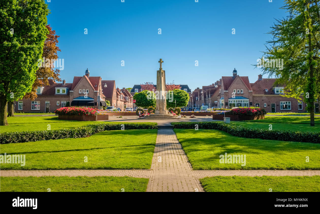 The E. Van Dronkelaarsquare in Almelo is famous for its Monument for the Fallen (1951) where war victims are remembered Stock Photo