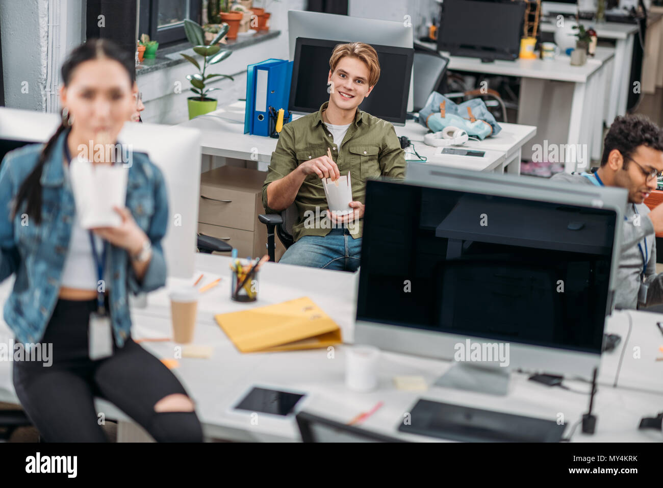 Modern office lunch room hi-res stock photography and images - Alamy