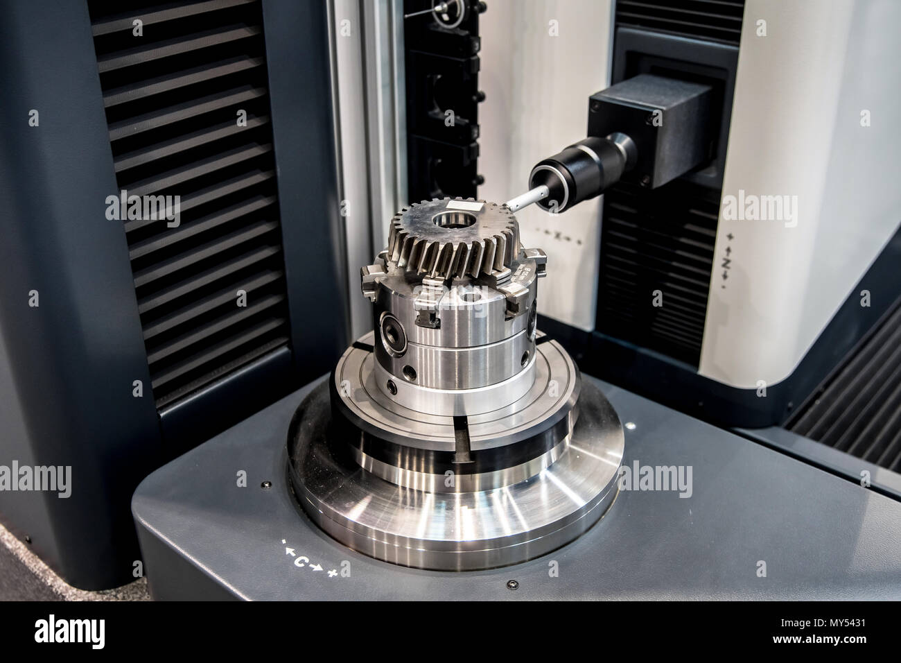 Gear measuring machine Stock Photo Alamy