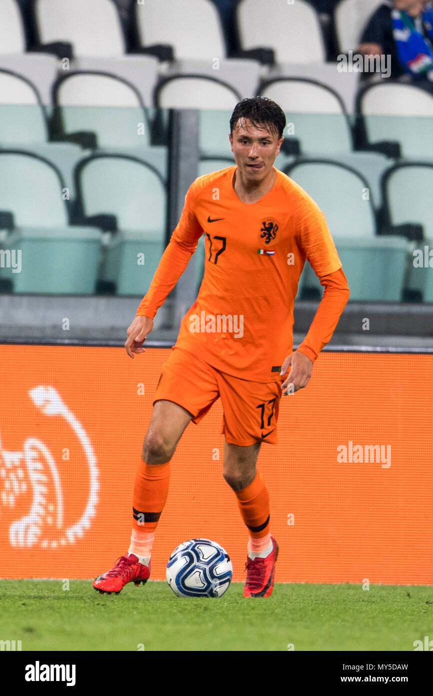 Steven Berghuis of Netherlands  during the International Friendly match between Italy 1-1 Netherlands at Allianz  Stadium on June 04, 2018 in Torino, Italy. (Photo by Maurizio Borsari/AFLO) Stock Photo