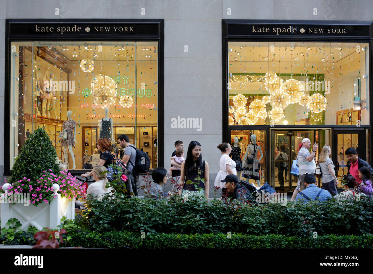 Kate spade new york store hi-res stock photography and images - Alamy
