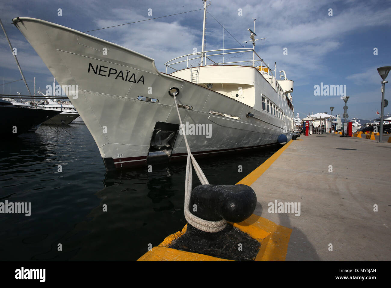 Athens, Greece. 5th June, 2018. 'Neraida' Floating Museum berths in Piraeus port, Greece, on June 5, 2018. 'Neraida', the only seaworthy floating museum in Greece, is berthed in Pireaus to participate in the Sea Days events. Credit: Marios Lolos/Xinhua/Alamy Live News Stock Photo